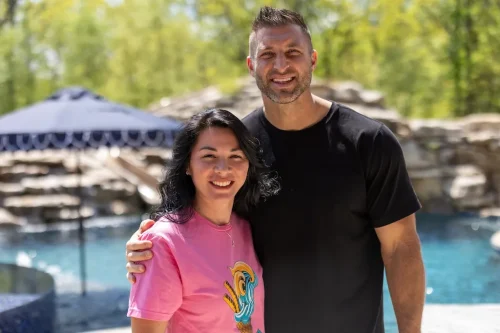 Beaches-Cream-Team-VIP-Photos-With-Tim-Tebow-At-Clay-Clarks-April-9th-2026-Thrivetime-Show-Business-Conference-Thrivetime-Show-Business-Conference-April-2026-151