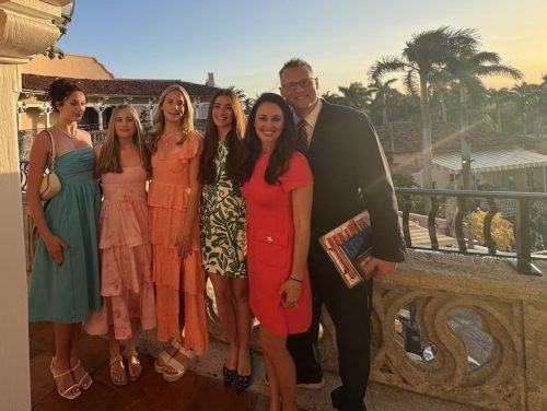Clay-Clark-Family-On-the-Balcony-At-Maralago-February-18th-2026IMG 20260219 092047