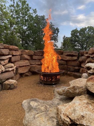 Clay-Clark-Gallery-Clay-Clark-Fire-Pit-IMG 3815