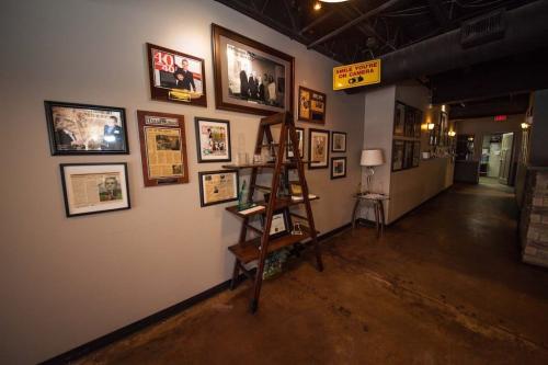 Clay-Clark-Gallery-Clay-Clarks-Office