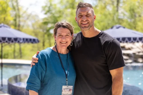 Kim-VIP-Photos-With-Tim-Tebow-At-Clay-Clarks-April-9th-2026-Thrivetime-Show-Business-Conference-Thrivetime-Show-Business-Conference-April-2026-184
