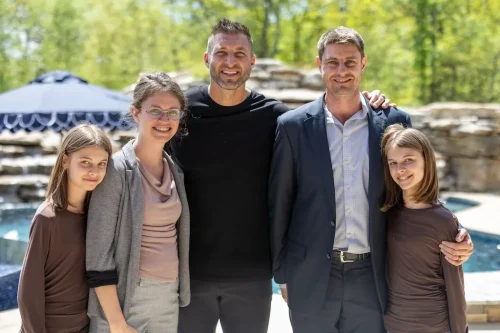 Shallow-Creek-VIP-Photos-With-Tim-Tebow-At-Clay-Clarks-April-9th-2026-Thrivetime-Show-Business-Conference-Thrivetime-Show-Business-Conference-April-2026-182