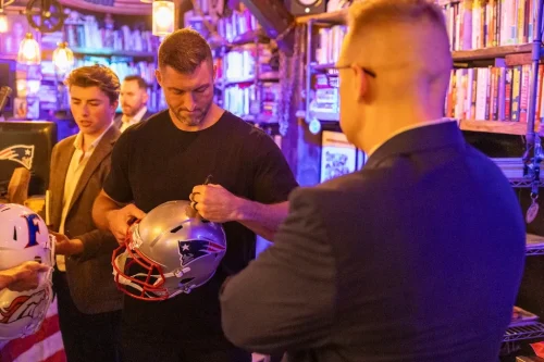 Tim-Tebow-Signs-Items-April-9th-2026-Thrivetime-Show-Business-Conference-April-2026-62