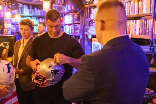 Tim-Tebow-Signs-Items-April-9th-2026-Thrivetime-Show-Business-Conference-April-2026-63