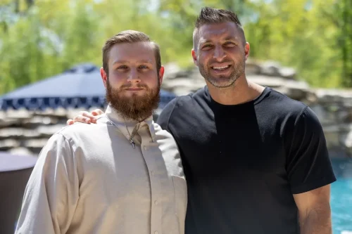 VIP-Photos-With-Tim-Tebow-At-Clay-Clarks-April-9th-2026-Thrivetime-Show-Business-Conference-Thrivetime-Show-Business-Conference-April-2026-164