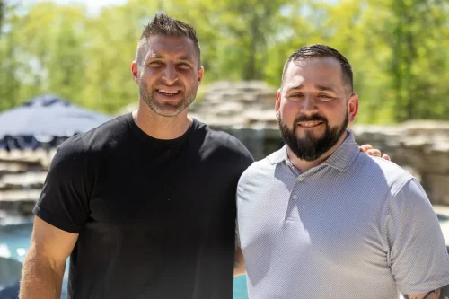 VIP-Photos-With-Tim-Tebow-At-Clay-Clarks-April-9th-2026-Thrivetime-Show-Business-Conference-Thrivetime-Show-Business-Conference-April-2026-168