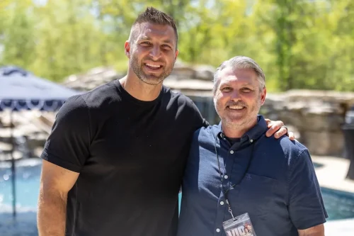 VIP-Photos-With-Tim-Tebow-At-Clay-Clarks-April-9th-2026-Thrivetime-Show-Business-Conference-Thrivetime-Show-Business-Conference-April-2026-177