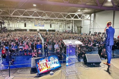 business-conferences-Clay-Clark-Eric-Trump-ReAwaken-America-Tour-Image-31